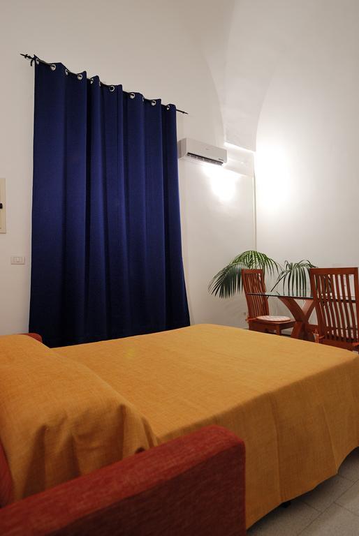 Appartamento B&B Ariosto Lecce Room photo