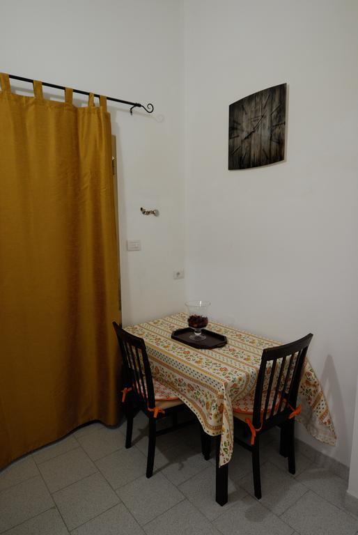 Appartamento B&B Ariosto Lecce Exterior photo