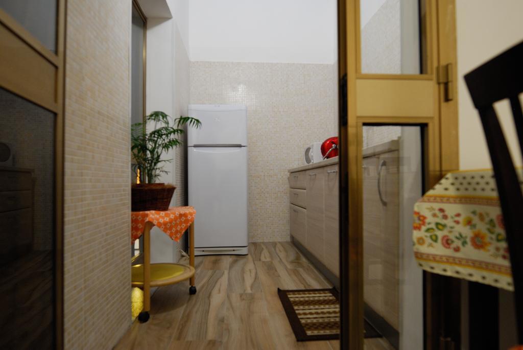 Appartamento B&B Ariosto Lecce Exterior photo